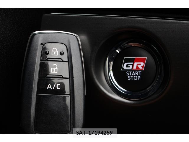Toyota PRIUS PHV 2019-08 8223695-3