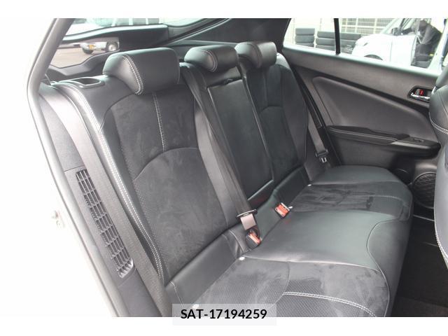 Toyota PRIUS PHV 2019-08 8223695-7