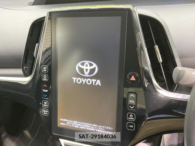 Toyota PRIUS PHV 2018-08 8223979-2