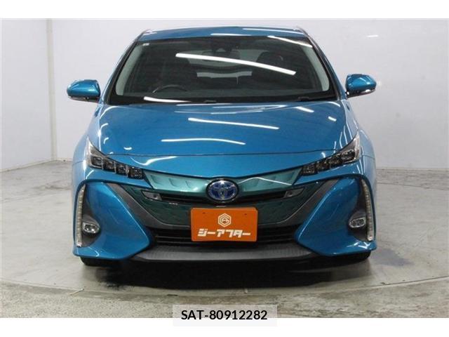 Toyota PRIUS PHV 2017-06 8224214-1