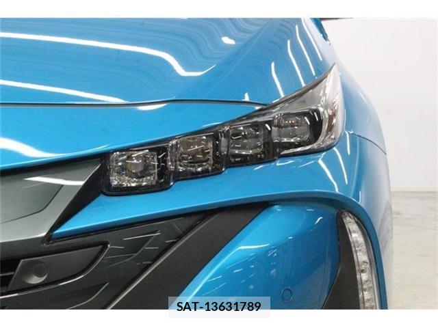 Toyota PRIUS PHV 2022-01 8224216-14