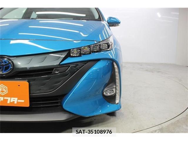 Toyota PRIUS PHV 2019-09 8224220-13