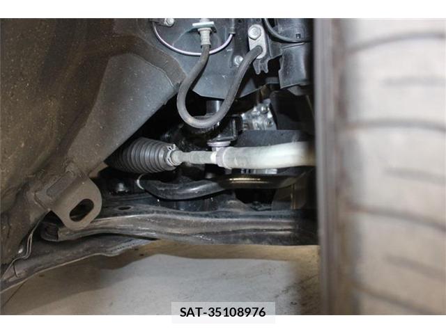 Toyota PRIUS PHV 2019-09 8224220-19