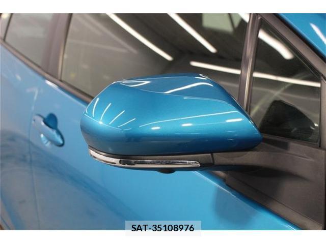 Toyota PRIUS PHV 2019-09 8224220-9