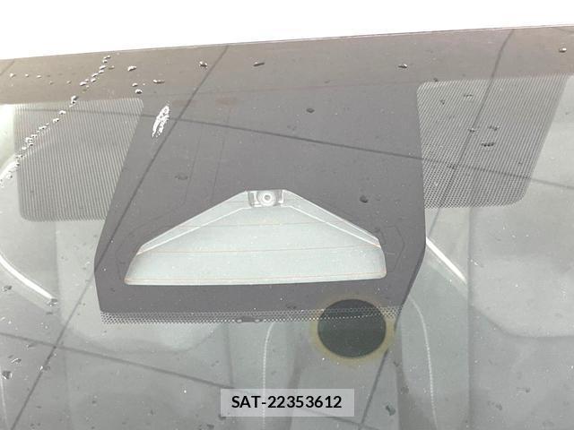 Toyota PRIUS 2023-07 8216124-3