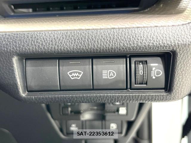 Toyota PRIUS 2023-07 8216124-5