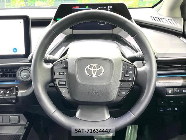 Toyota PRIUS 2023-09 8216127-11