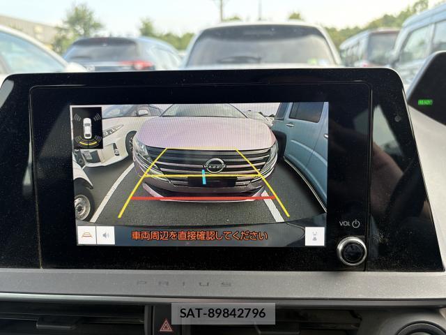 Toyota PRIUS 2023-03 8216463-13