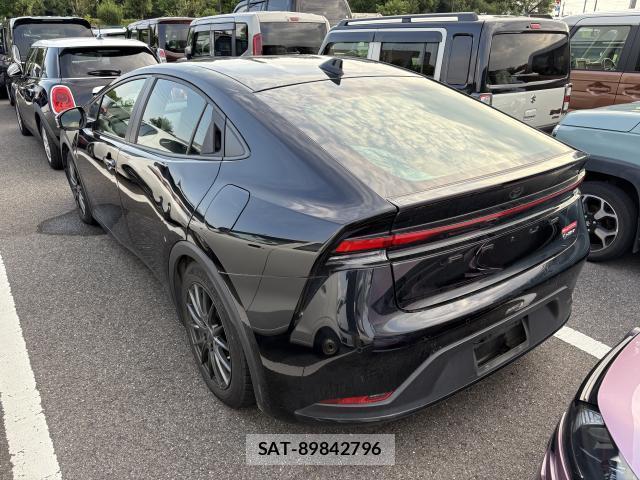 Toyota PRIUS 2023-03 8216463-3