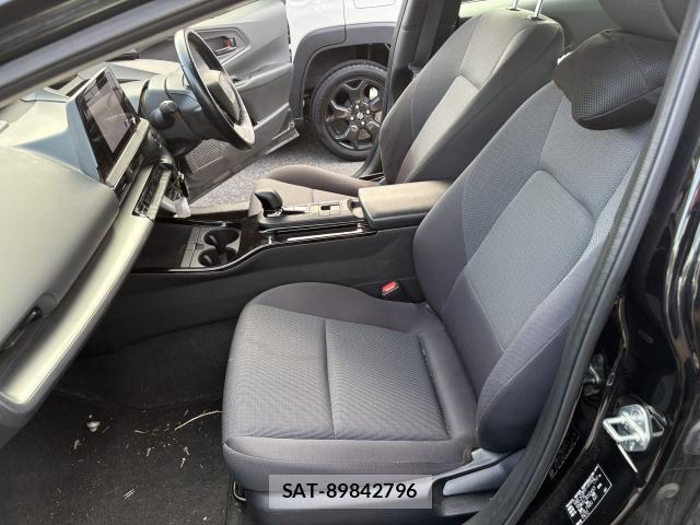 Toyota PRIUS 2023-03 8216463-6