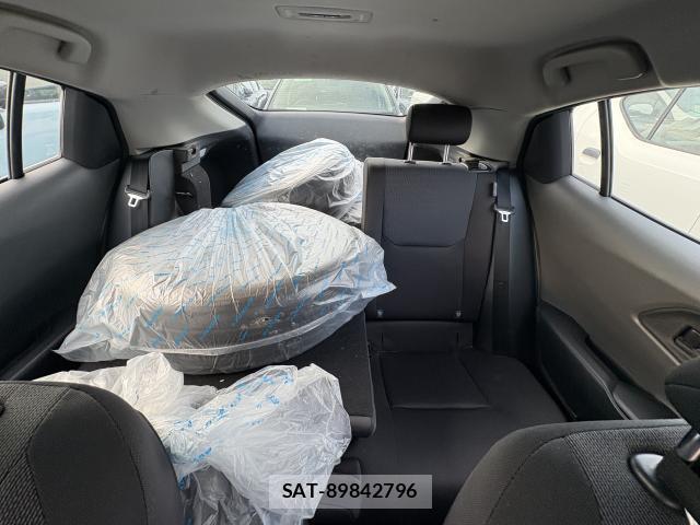 Toyota PRIUS 2023-03 8216463-9