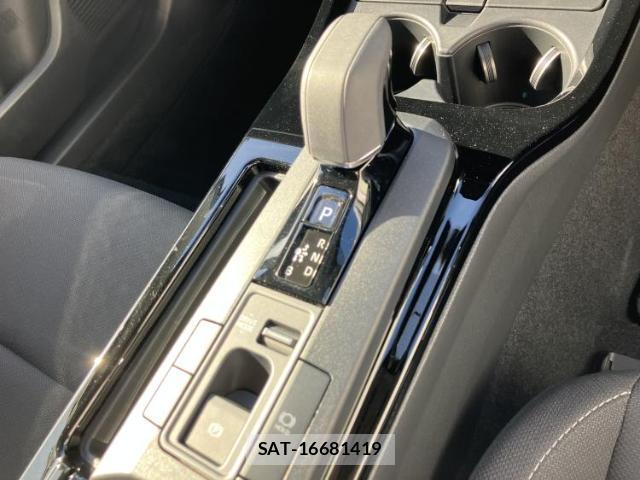 Toyota PRIUS 2025-02 8216817-16