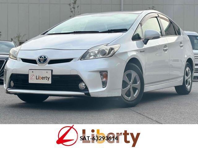 Toyota PRIUS 2013-04 8216845-0