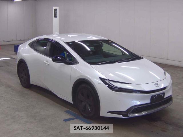 Toyota PRIUS 2023-06 8216968-0