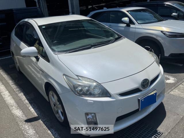 Toyota PRIUS 2010-07 8217163-1