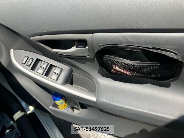 Toyota PRIUS 2010-07 8217163-10