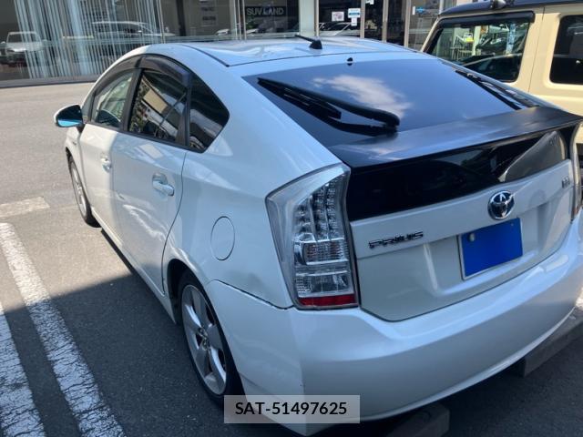 Toyota PRIUS 2010-07 8217163-3