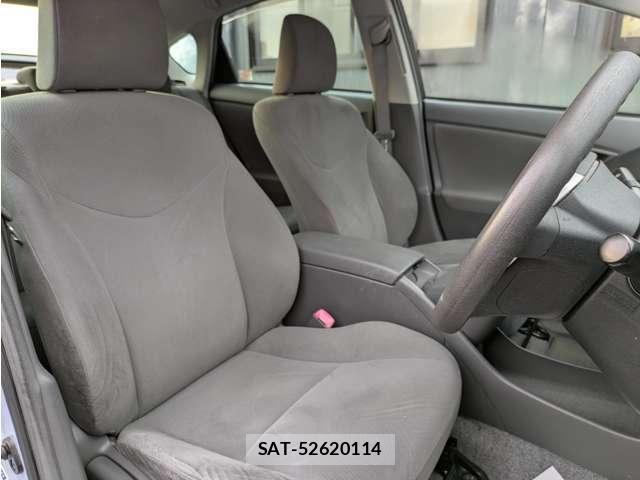 Toyota PRIUS 2010-07 8217221-9