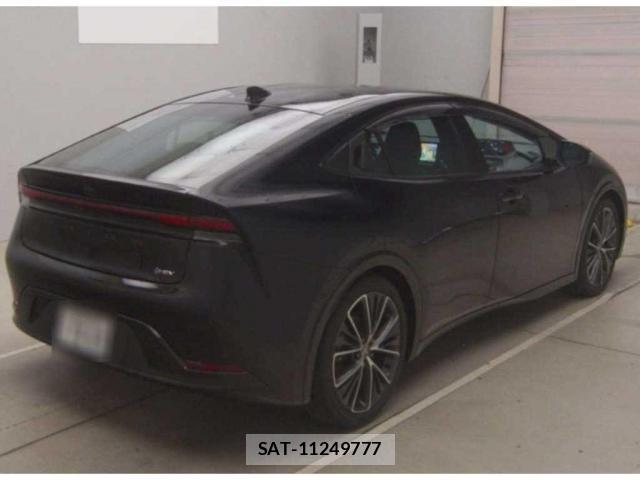 Toyota PRIUS 2025-06 8217924-4