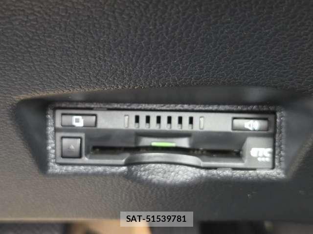 Toyota PRIUS 2017-03 8218136-15