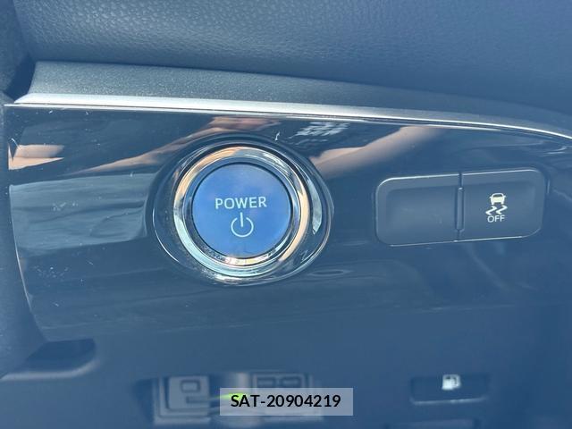 Toyota PRIUS 2016-01 8218287-12