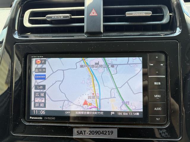Toyota PRIUS 2016-01 8218287-3
