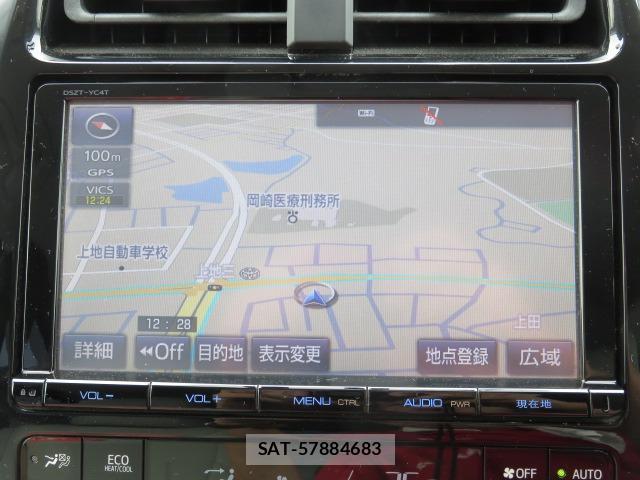 Toyota PRIUS 2016-03 8218305-4