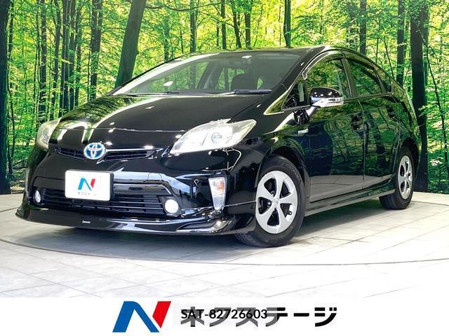 Toyota PRIUS 2013-07 8218318-0
