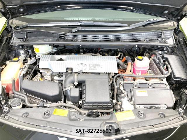 Toyota PRIUS 2013-07 8218318-17