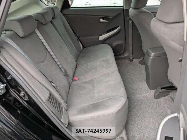 Toyota PRIUS 2009-07 8218330-13