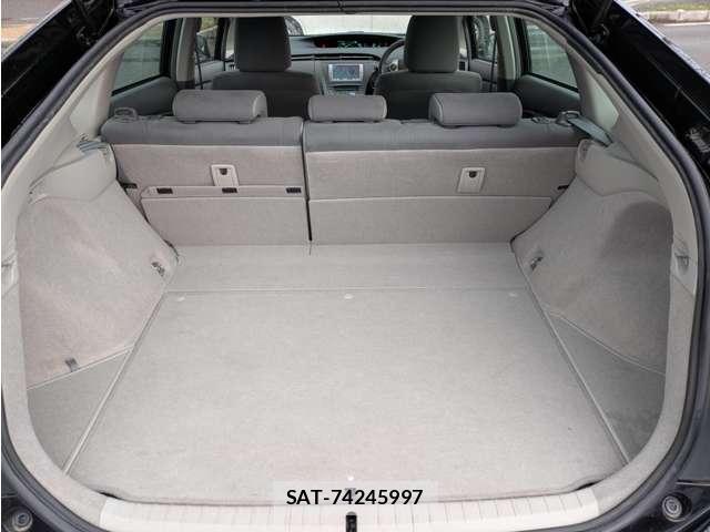 Toyota PRIUS 2009-07 8218330-14