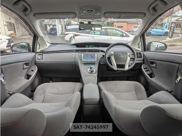 Toyota PRIUS 2009-07 8218330-2