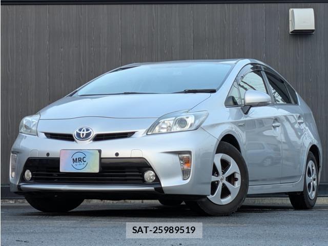 Toyota PRIUS 2012-02 8218332-0