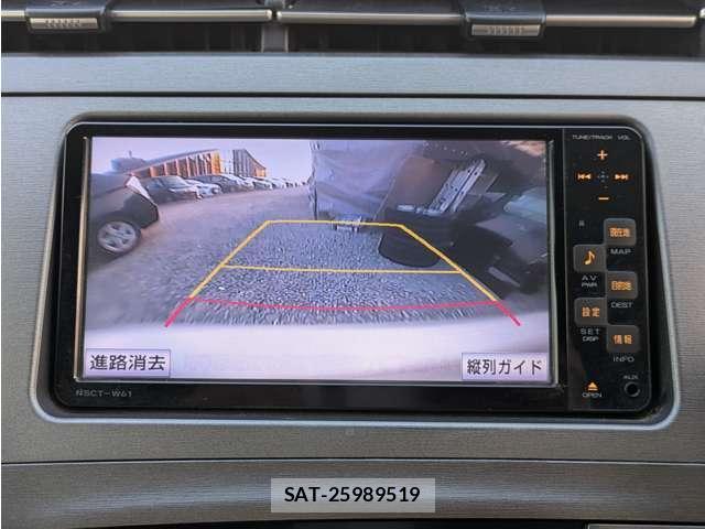 Toyota PRIUS 2012-02 8218332-19