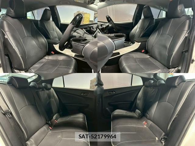 Toyota PRIUS 2016-07 8218460-3