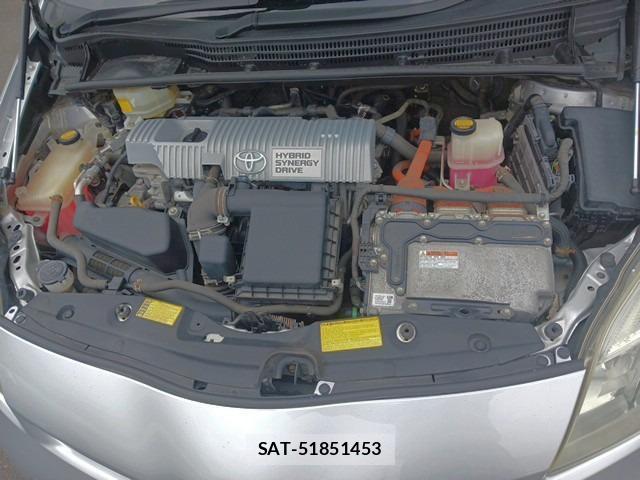 Toyota PRIUS 2012-08 8218519-10