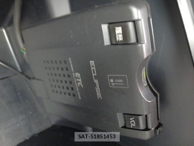 Toyota PRIUS 2012-08 8218519-8