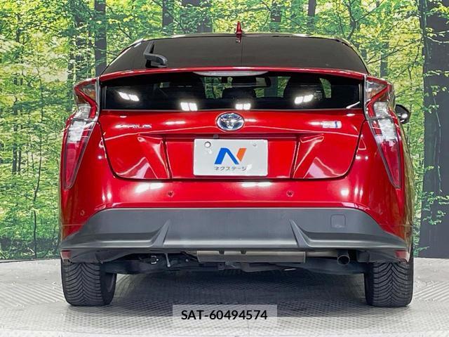 Toyota PRIUS 2018-09 8218528-14