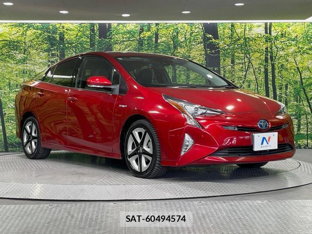 Toyota PRIUS 2018-09 8218528-15