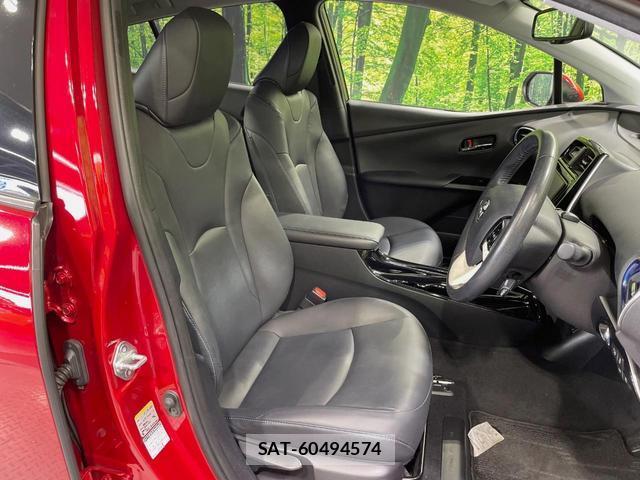 Toyota PRIUS 2018-09 8218528-7