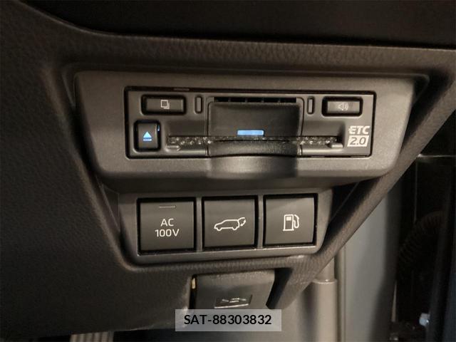 Toyota PRIUS 2024-09 8218688-3