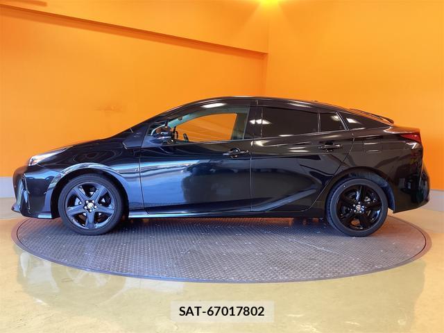 Toyota PRIUS 2021-08 8218698-8