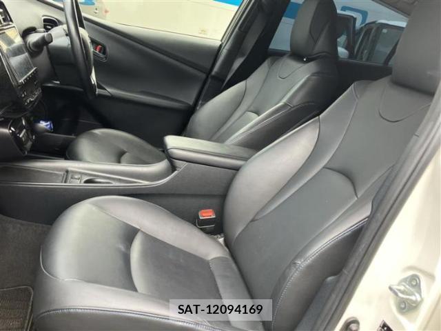 Toyota PRIUS 2019-07 8218759-4