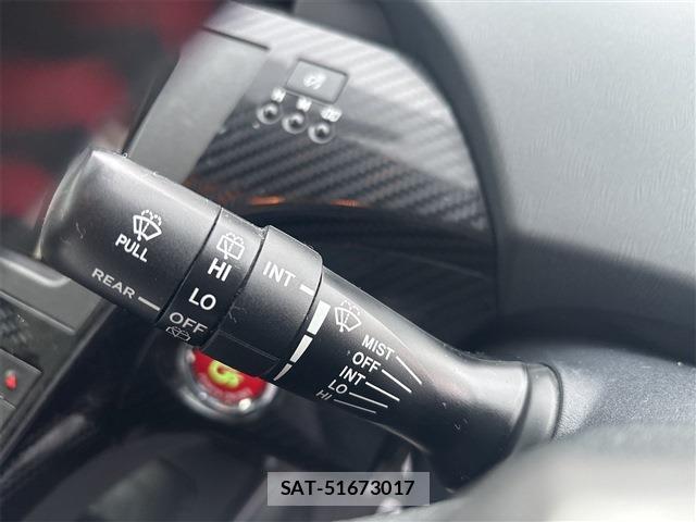 Toyota PRIUS 2012-11 8218781-15