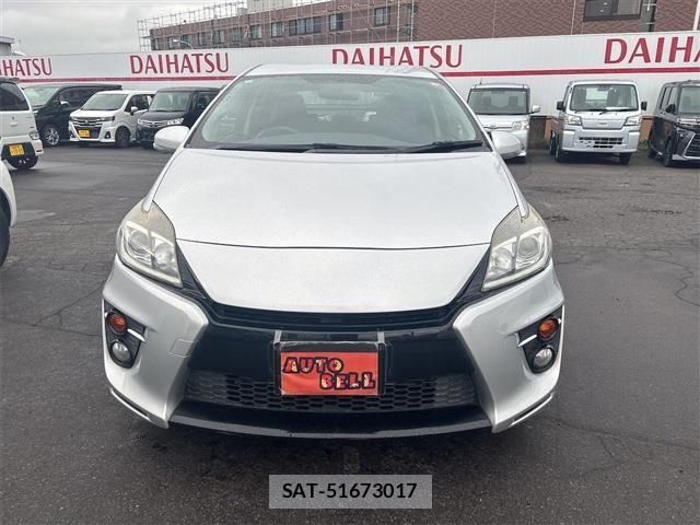 Toyota PRIUS 2012-11 8218781-2