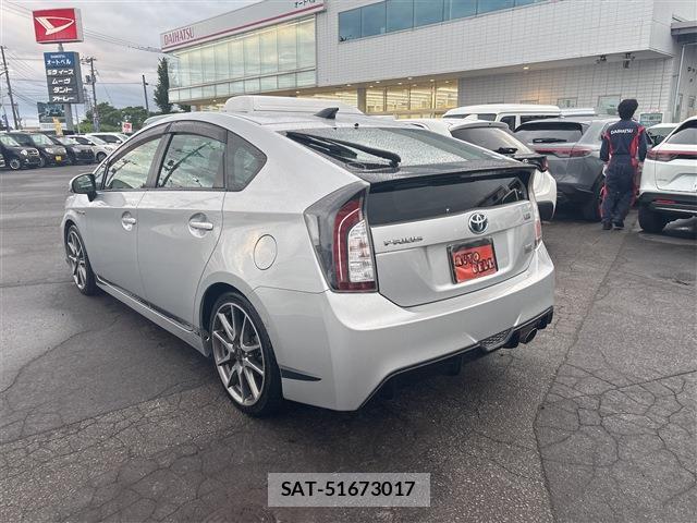 Toyota PRIUS 2012-11 8218781-5