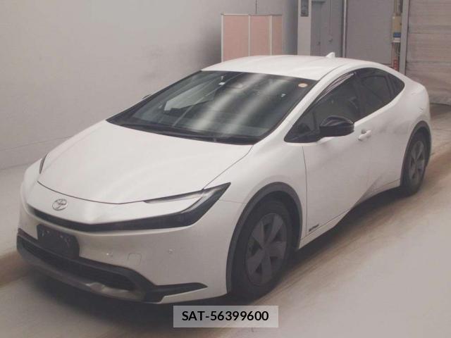 Toyota PRIUS 2023-05 8218826-0