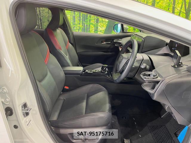 Toyota PRIUS 2023-08 8219153-7
