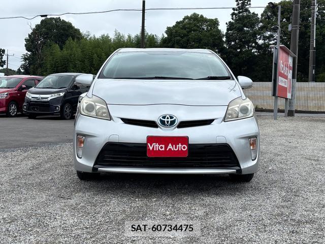 Toyota PRIUS 2013-07 8219231-11