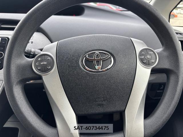 Toyota PRIUS 2013-07 8219231-19